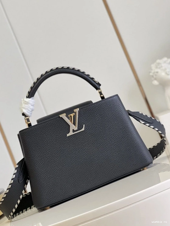 WIS MM LOUIS CAPUCINES VUITTON 0904